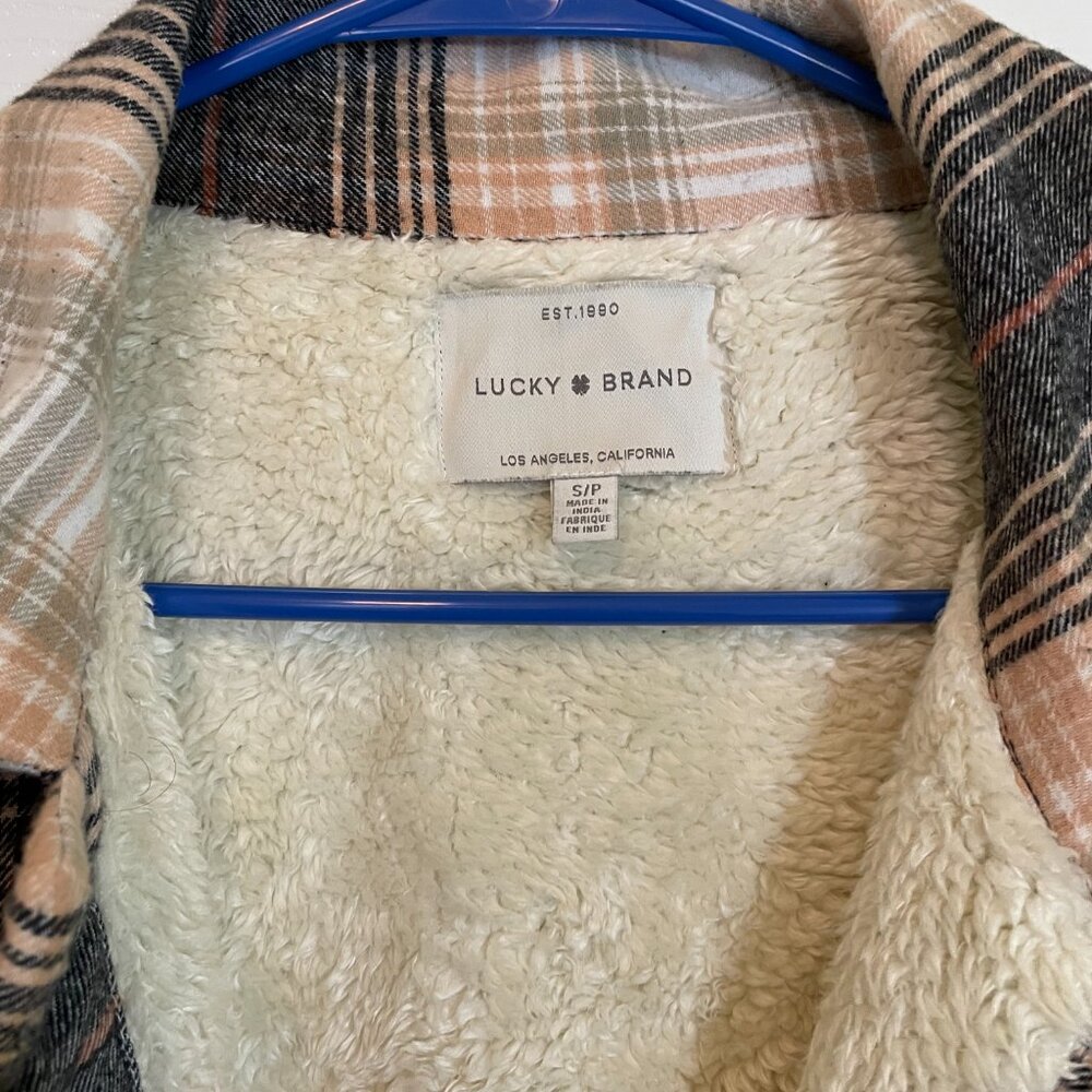 Lucky Brand size small plaid "Shacket" with furry liner - Picture 9 of 13